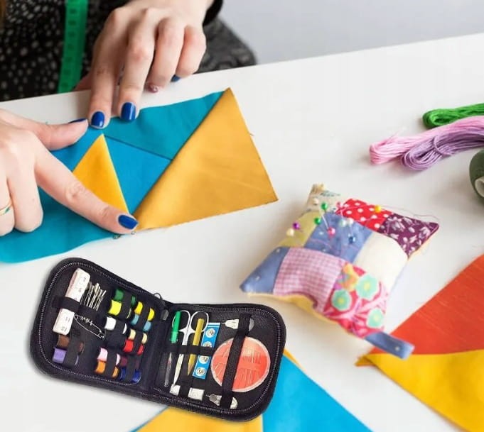 Zestaw przybornik krawiecki do szycia 98 elementów