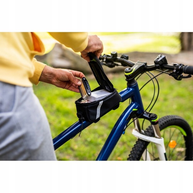 Torba rowerowa z wyposażeniem, nylon 600D, czarny